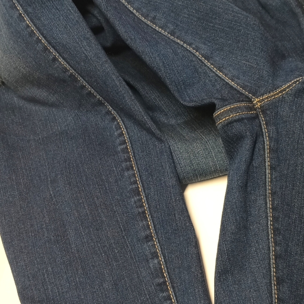 Torrid| plus size 16 R Premium sky high skinny ankle -Length Womens jeans. - Picture 4 of 9
